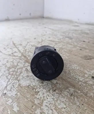 Light switch