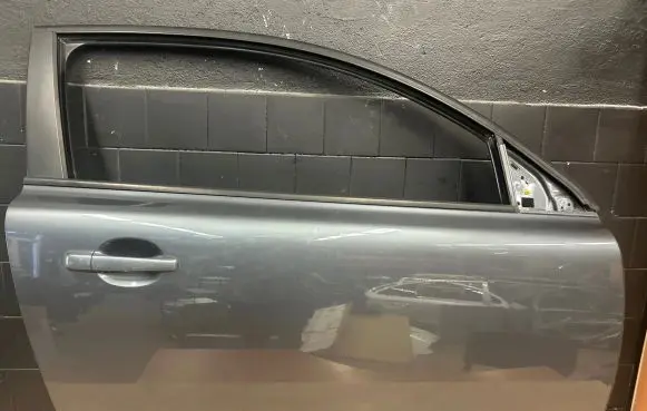 Volvo C30 Front door