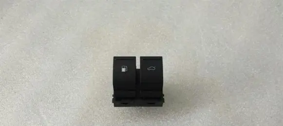 Volkswagen Touareg I Fuel tank opening switch 7L6595903