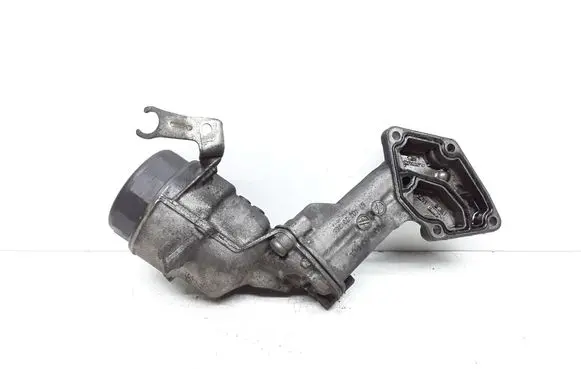 Mercedes-Benz ML W164 Oil filter mounting bracket A6421800010