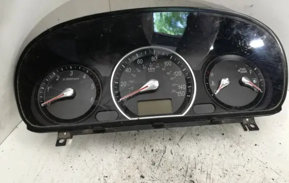 Hyundai Sonata Speedometer (instrument cluster) 940013K735