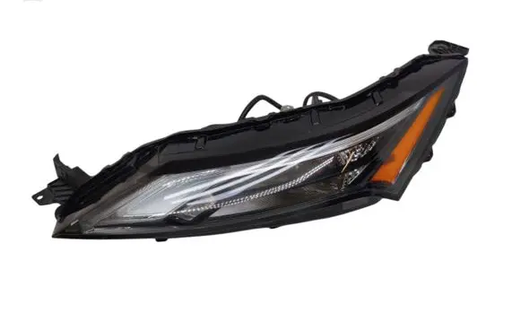 Nissan Rogue Headlight/headlamp