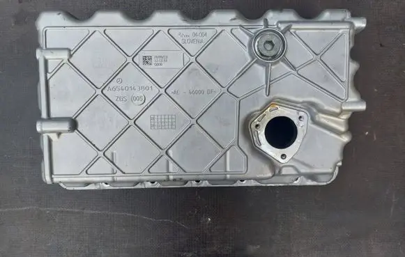 Mercedes-Benz E W213 Oil sump A6540143801