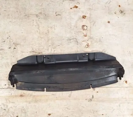 BMW 1 E81 E87 Radiator trim 7128502 51164310 51717128502