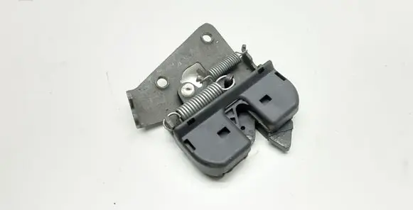 BMW 1 E82 E88 Seat back rest lock catch 7112864 52207112864