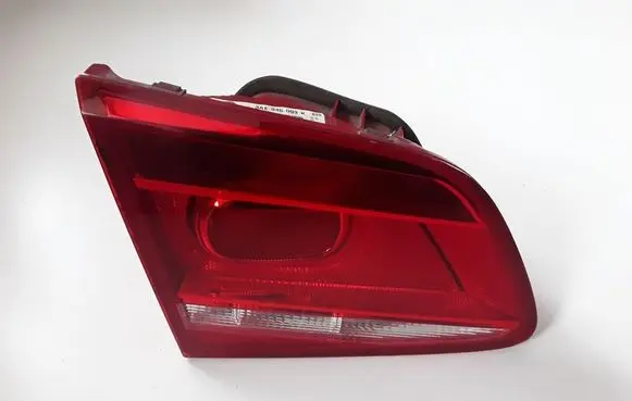 Volkswagen PASSAT B7 Tailgate rear/tail lights 3AE945093K