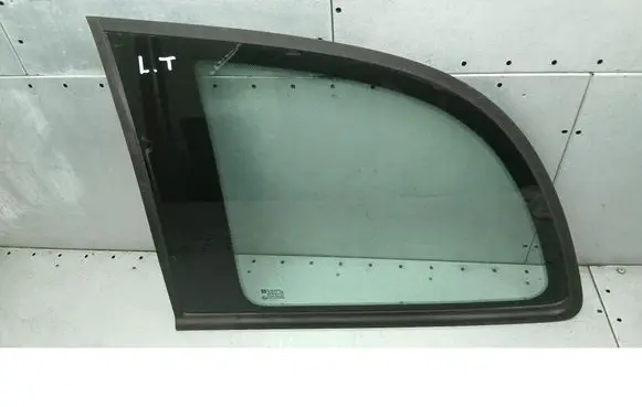 Opel Zafira A Rear side window