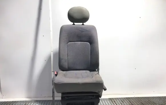 Renault Master II Front driver seat 