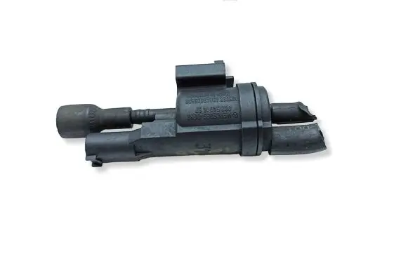 Mercedes-Benz E W212 Valve vacuum 0025401497