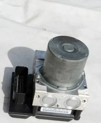 BMW X3 E83 ABS Pump 3421416