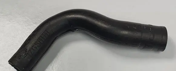 Mercedes-Benz A W169 Breather hose/pipe A6400181382