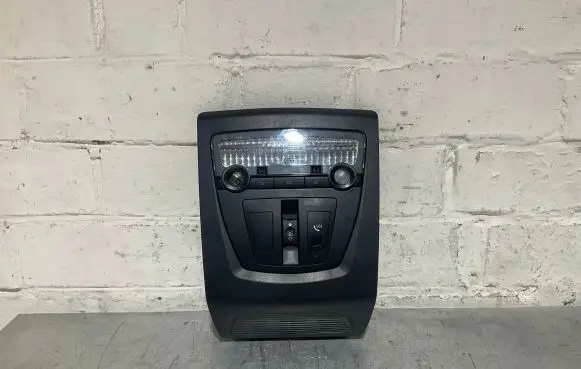BMW 5 F10 F11 Front seat light 65242841 784515 1032215122