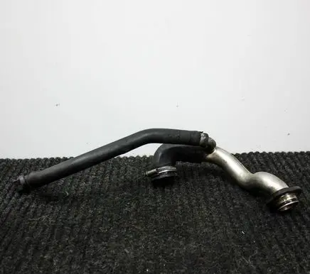 BMW 5 F10 F11 Engine coolant pipe/hose 7581873010