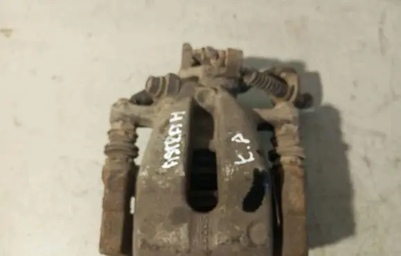 Opel Astra H Rear brake caliper