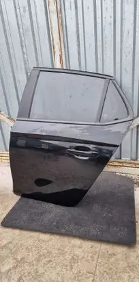 Opel Corsa F Rear door