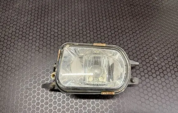 Mercedes-Benz C W203 Front fog light 2038201256 1NA00797604 0715