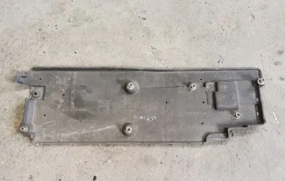 Toyota Avensis T270 Side bottom protection 5816605010