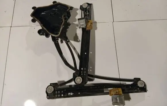 Seat Ibiza IV (6J,6P) Sliding door window regulator with motor 6J4837401D