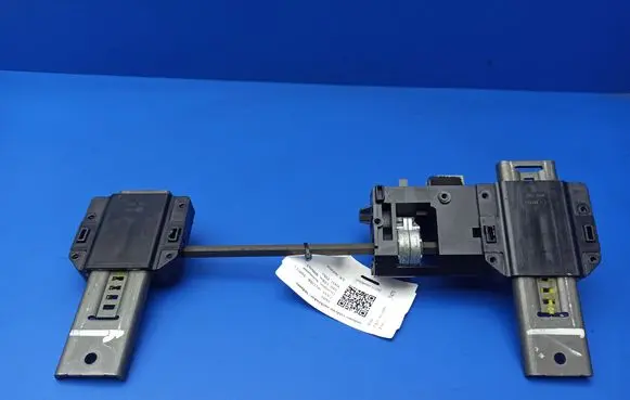 BMW 7 E65 E66 Seat adjustment motor 0390201995 8316640