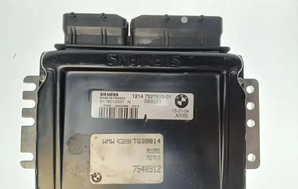 Mini One - Cooper R50 - 53 Engine control unit/module 752761001 S118012001N S83293