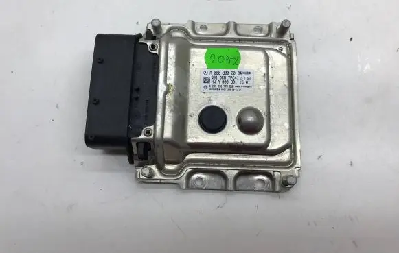 Mercedes-Benz S W222 Reducing agents exhaust control unit A0009002004 A0009011501