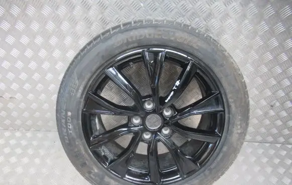 Volkswagen Multivan T5 R16 alloy rim 7T0601025E