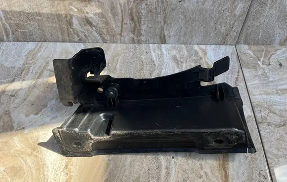 Volvo C40 Other engine bay part 31651567
