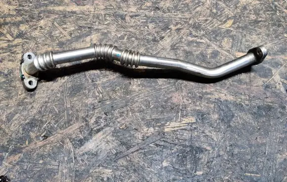Chevrolet Captiva Turbo turbocharger oiling pipe/hose