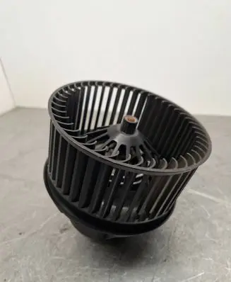 Ford C-MAX II Heater fan/blower AV6N18456CA