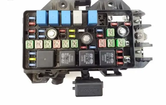 Hyundai ix 55 Fuse module 919503J020