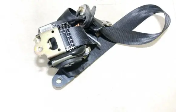 Citroen C4 I Front seatbelt 96527696
