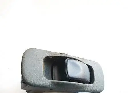 Mitsubishi Space Star Electric window control switch MR796065