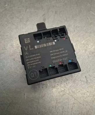 Mercedes-Benz E C207 W207 Door control unit/module A2129004402 A2128203926 A2129028001