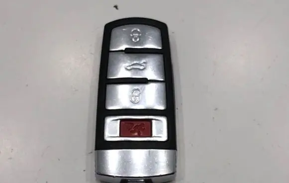 Volkswagen PASSAT B6 Ignition key/card 