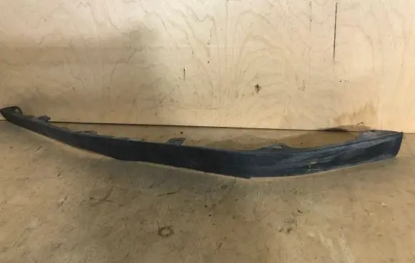 Toyota Corolla Verso E121 Front bumper lip 531120H010 7608413010