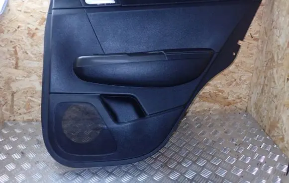 KIA Sportage Coupe rear side trim panel 