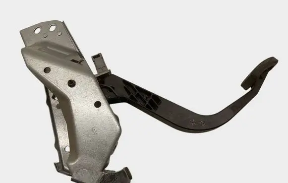 Opel Zafira A Clutch pedal 90581106 09185907
