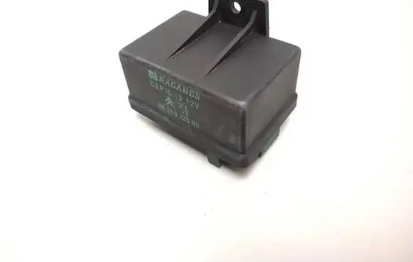 Citroen Xsara Picasso Glow plug pre-heat relay 9639912580