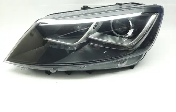 Seat Alhambra (Mk2) Headlight/headlamp 7N5941751