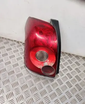 Toyota Avensis T250 Rear/tail lights 35114