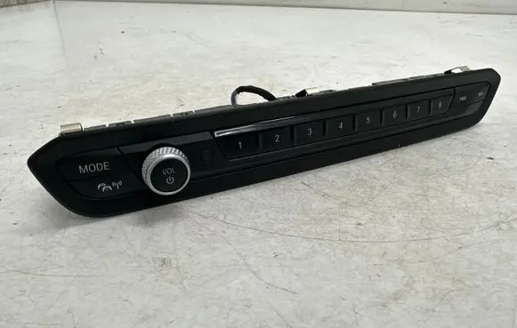 BMW 3 G20 G21 Head unit multimedia control 5A47C61