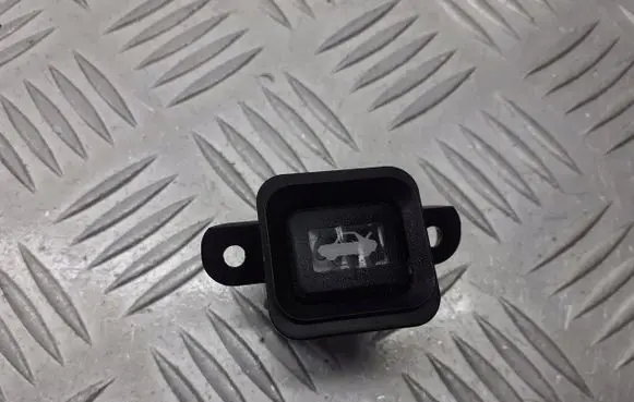 Honda CR-V Tailgate/boot open switch button 