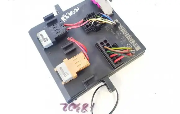 Audi A4 S4 B6 8E 8H Comfort/convenience module 8e0707279 0510 8e07072790510