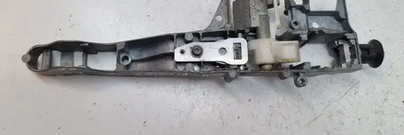 Rear door exterior handle/bracket