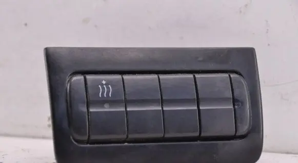 Mercedes-Benz Vito Viano W639 Windscreen/window heater switch A6396890939
