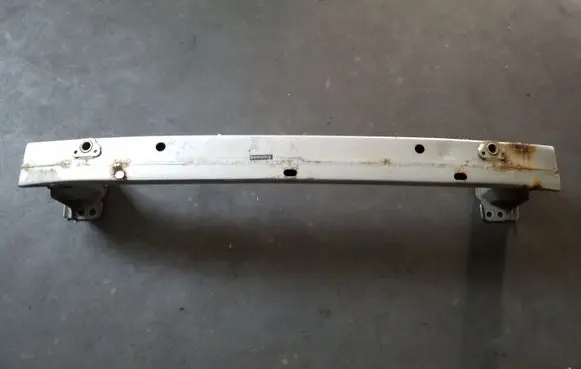 Toyota Auris 150 Front bumper cross member OEM