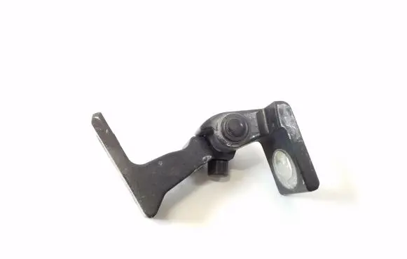Porsche Cayenne (92A) Front door lower hinge 8K0831402A