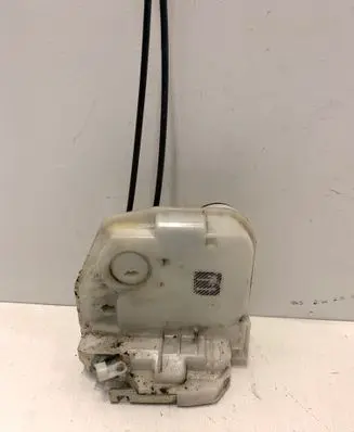 Mitsubishi ASX Rear door lock