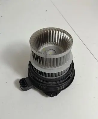 Toyota C-HR I Heater fan/blower 5285T1