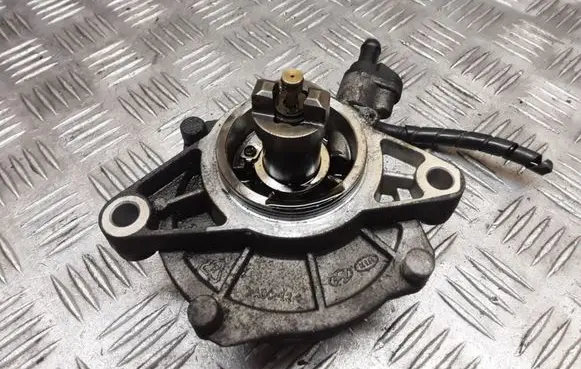 KIA Carnival Vacuum pump NOCODE